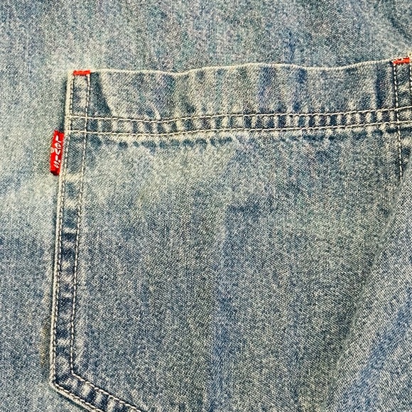 Levi's Vintage Mens Denim Button Down Shirt Sz S Vintage Work Shirt VTG Red Tab - Picture 4 of 10